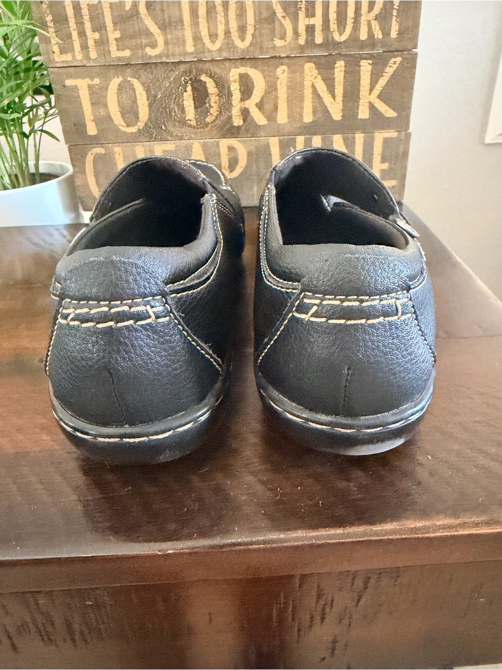 Clarks Black Ashland Lane Q Leather Slip-On Loafers - Picture 7 of 15